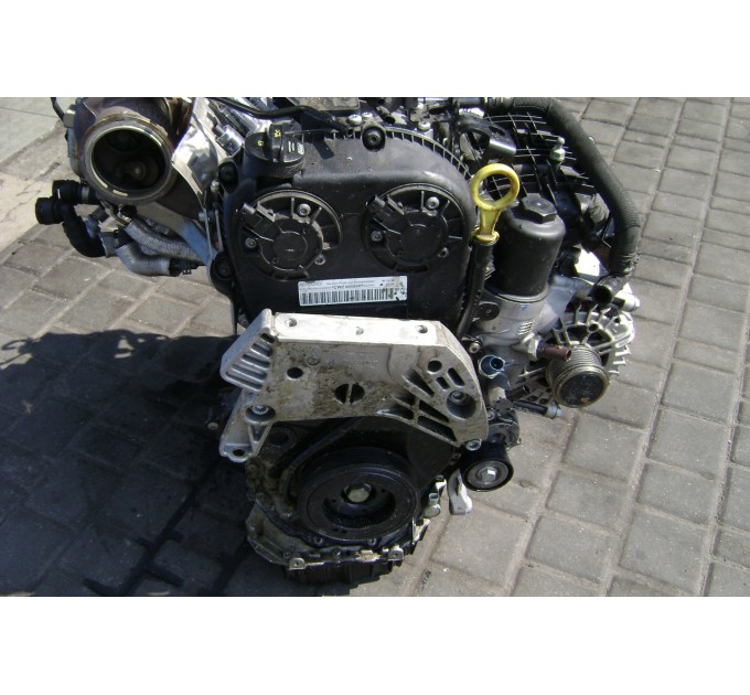 Двигатель Audi A1 S1 quattro CWZA