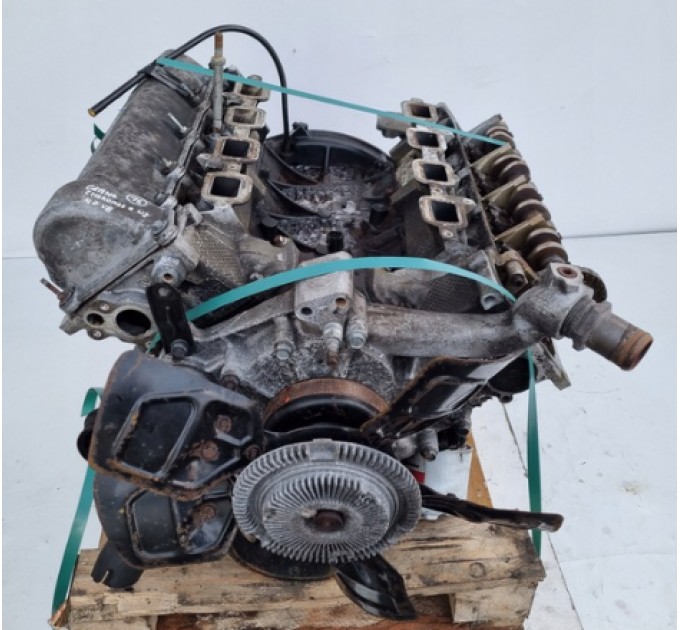 Двигатель Jeep GRAND CHEROKEE II 4.7 V8 4x4 EVC