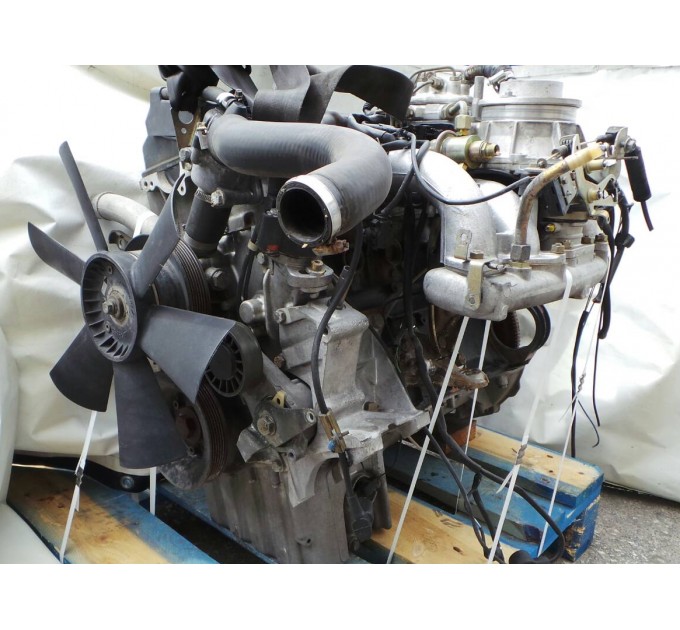 Двигатель Mercedes - Benz 190 E 1.8 (201.018) M 102.910
