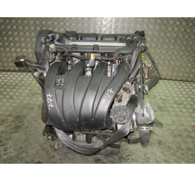 Двигатель Peugeot 306 1.8 16V LFY (XU7JP4)