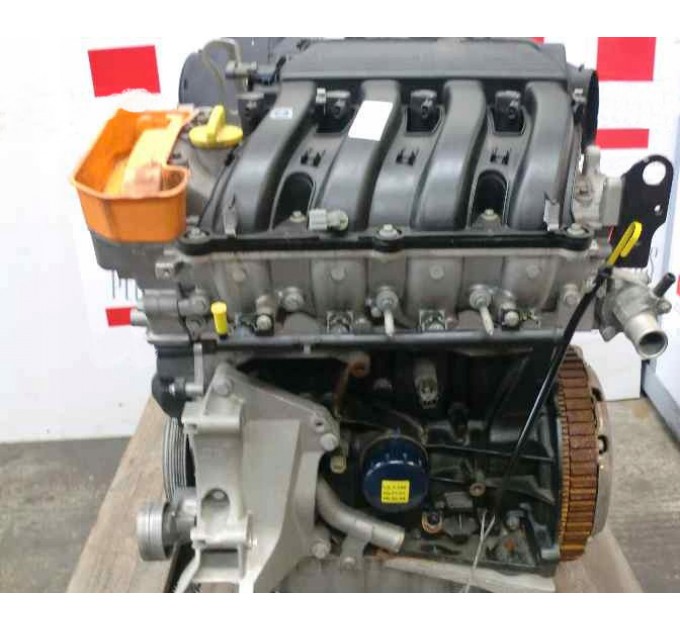Двигатель Renault TRAFIC II 2.0 16V F4R 820