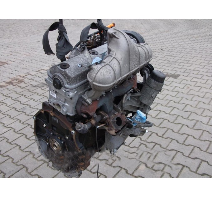 Двигатель  Volkswagen CRAFTER 2.5 TDI CECB