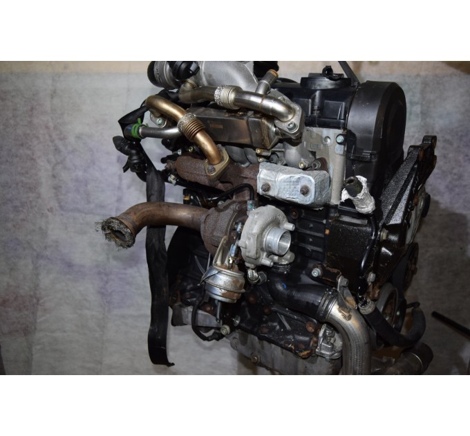 Двигатель  Volkswagen BORA 1.9 TDI AUY