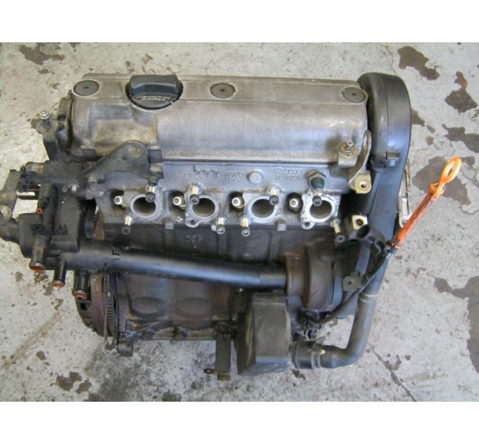Двигатель  Volkswagen CADDY II 75 1.6  AEE