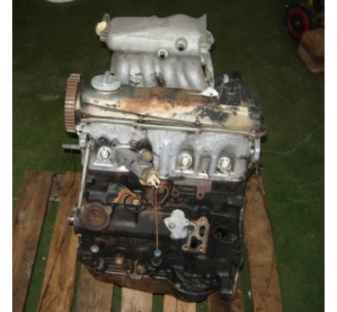 Двигатель  Volkswagen CADDY I 1.8  JH