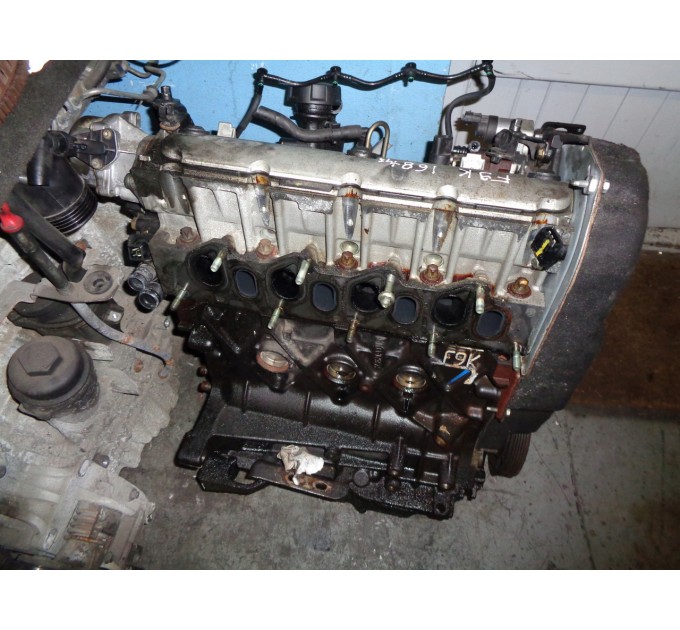 Двигатель  Volvo S40 I (VS)  1.9 DI   D 4192 T3